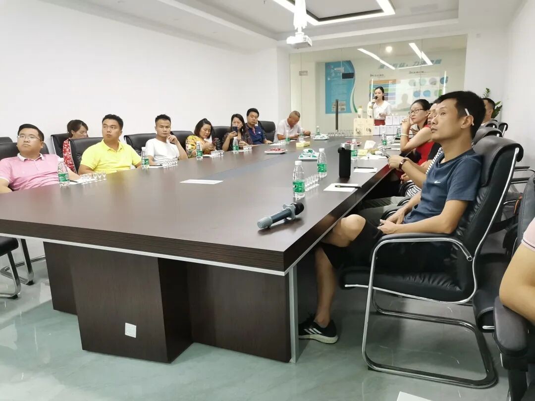 【一言九鼎】第98场主题沙龙品鉴会[做成功男人，喝一言九鼎]完美落幕