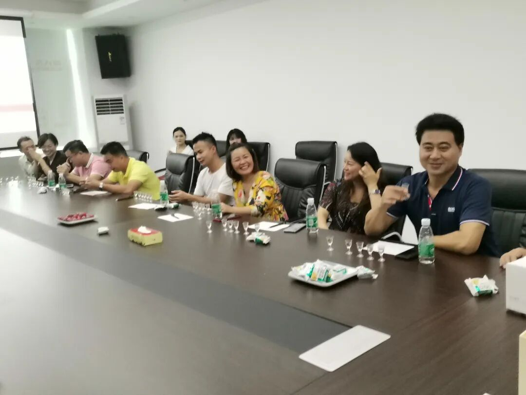 【一言九鼎】第98场主题沙龙品鉴会[做成功男人，喝一言九鼎]完美落幕